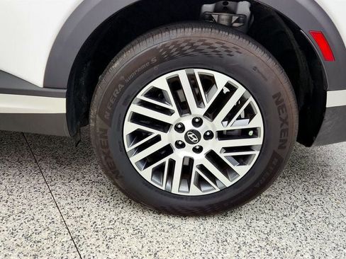 Used 2026 Hyundai Palisade SEL FWD image 9