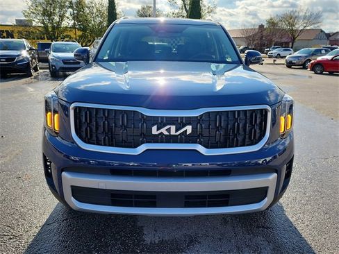 New 2025 Kia Telluride EX image 9