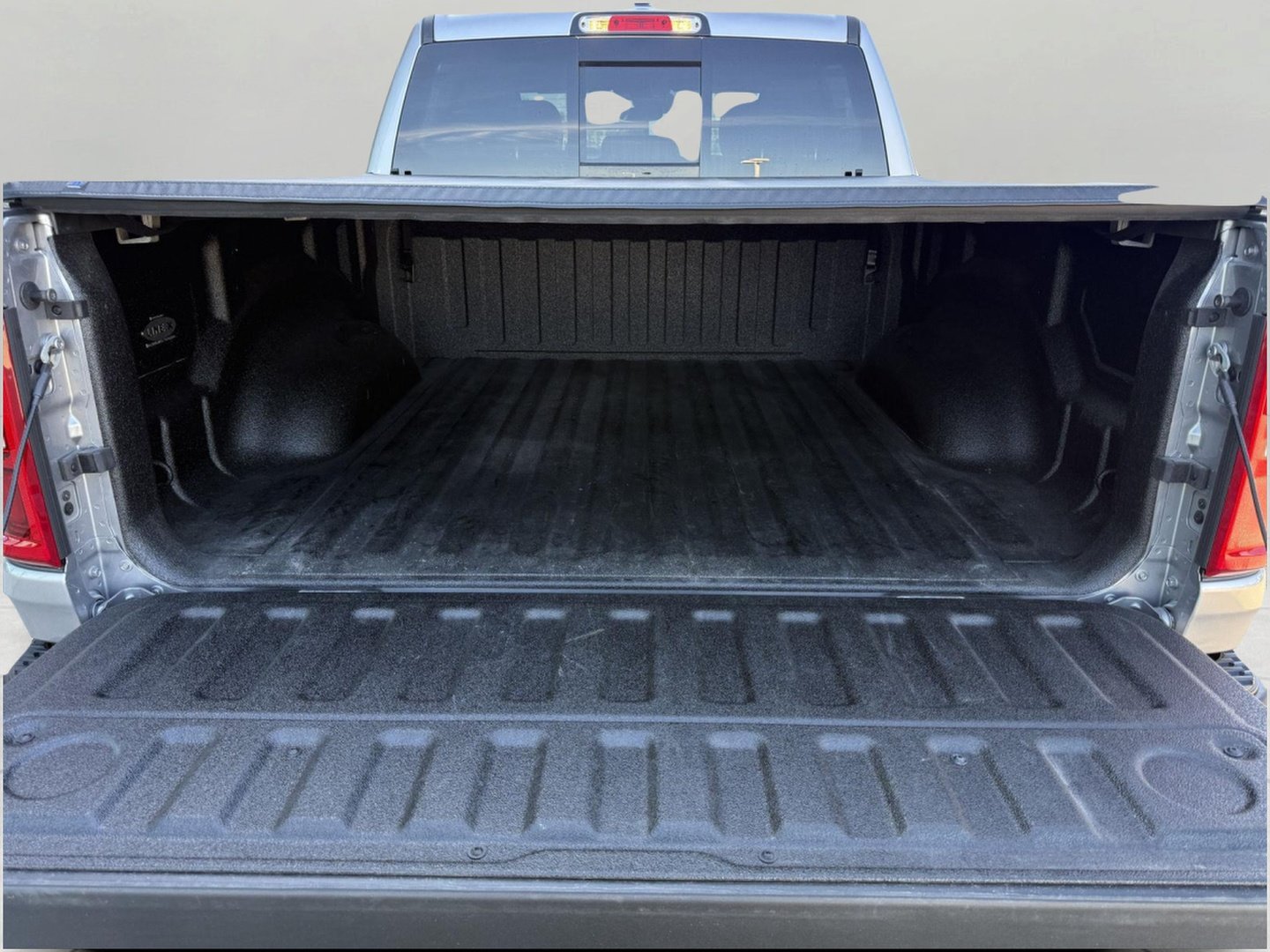 Used 2025 RAM 1500 RHO AWD/4WD image 16
