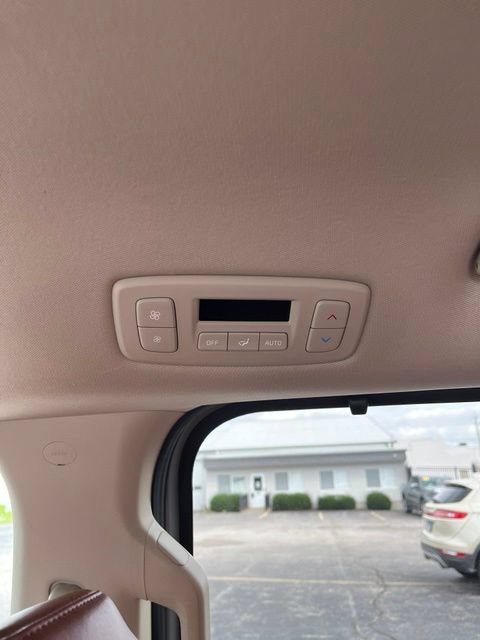 Used 2024 Kia Carnival SX FWD image 9