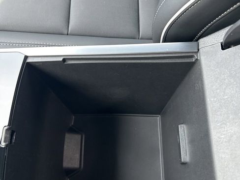 Used 2025 Buick Enclave Preferred image 46