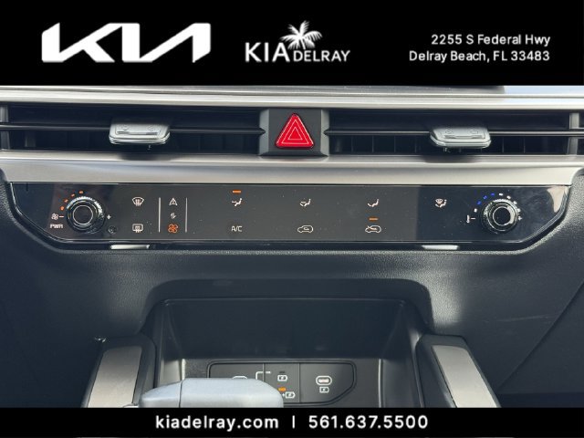 New 2026 Kia Sorento LX FWD image 19