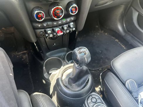 Used 2024 MINI Cooper S FWD image 10