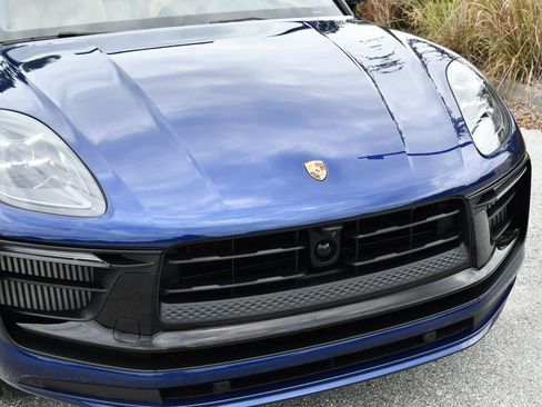 Used 2024 Porsche Macan S AWD/4WD image 38
