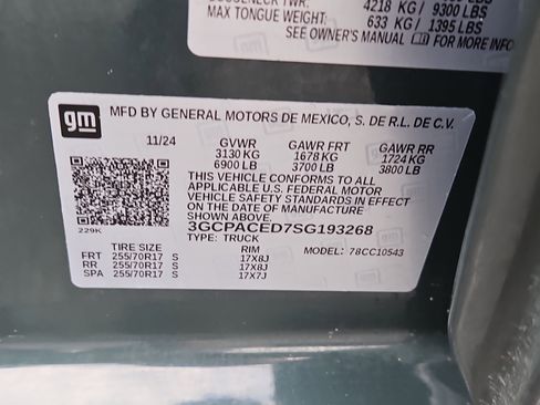 Used 2025 Chevrolet Silverado 1500 LT image 30