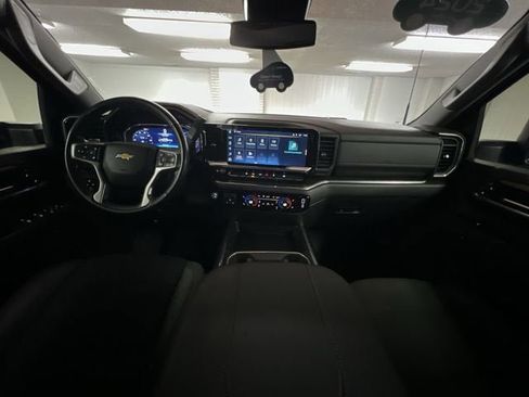 Certified 2024 Chevrolet Silverado 2500 LT w/ All Star Edition AWD/4WD image 19