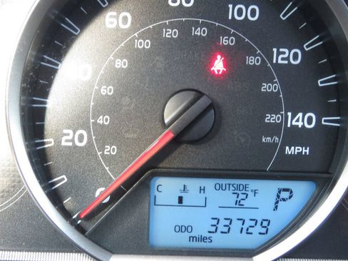 Used 2015 Toyota RAV4 XLE AWD/4WD image 20
