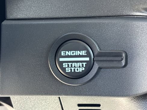 New 2025 Ford Bronco Badlands image 31