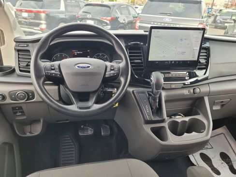 Used 2024 Ford Transit 350 XLT image 17