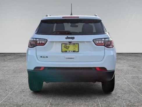 Certified 2026 Jeep Compass Latitude w/ Sun and Sound Group AWD/4WD image 5