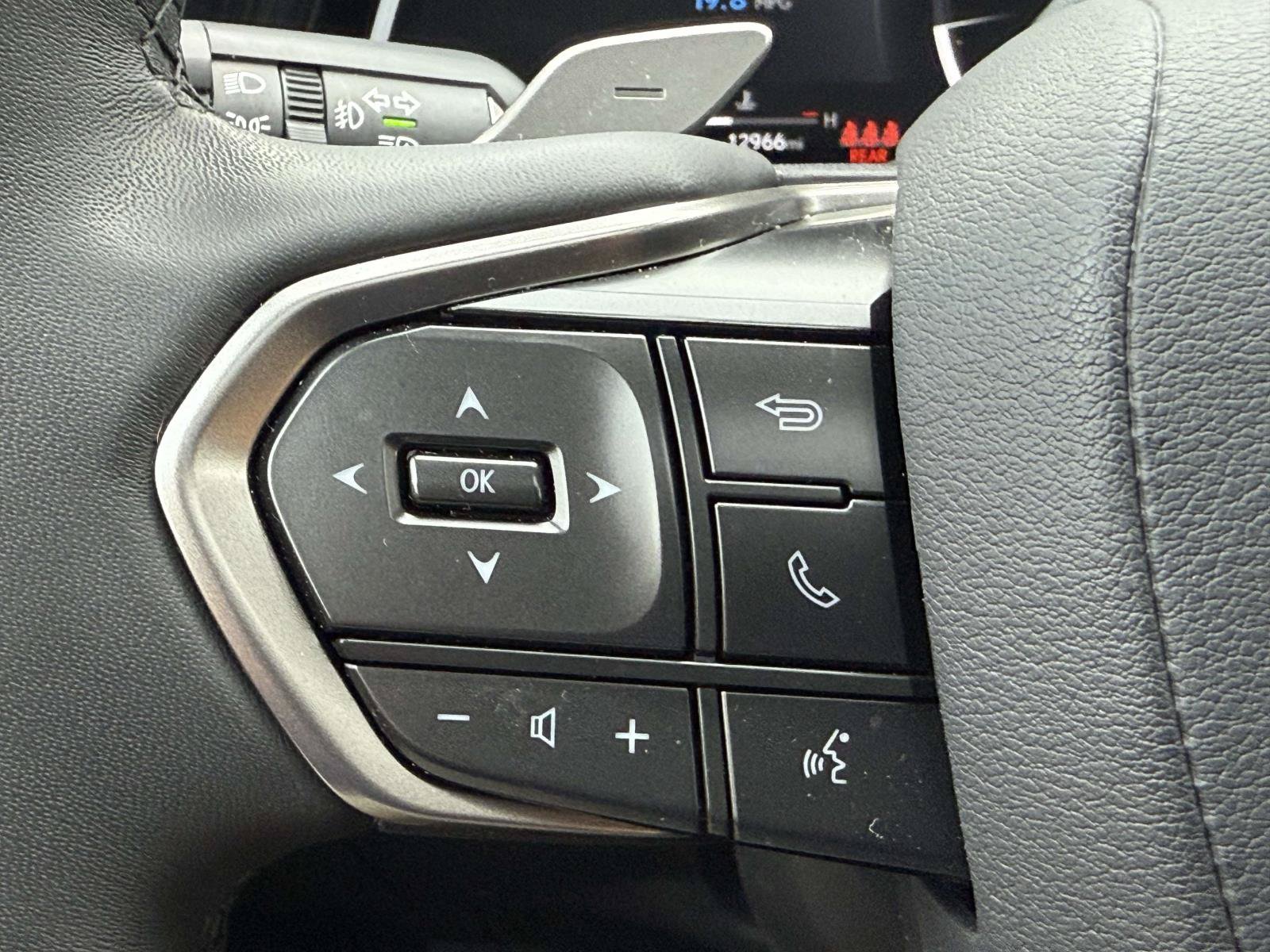 Used 2025 Lexus RX 350 AWD image 22
