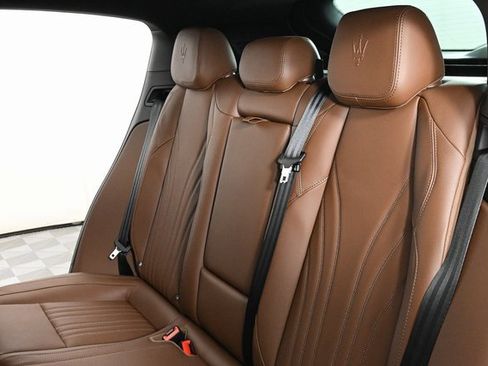 New 2025 Maserati Grecale GT image 22