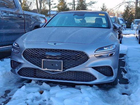 Used 2023 Genesis G70 2.0T w/ Sport Prestige Package image 4