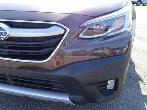 Certified 2022 Subaru Outback Touring image 9