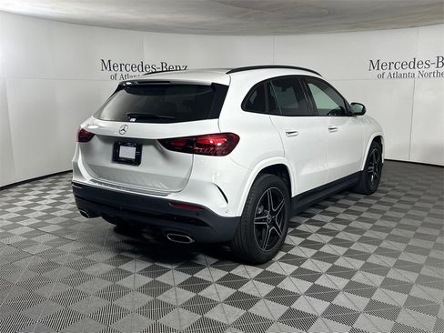 Certified 2024 Mercedes-Benz GLA 250 image 7