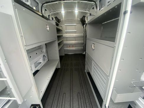 Used 2023 Ford Transit 250 148 High Roof RWD image 13