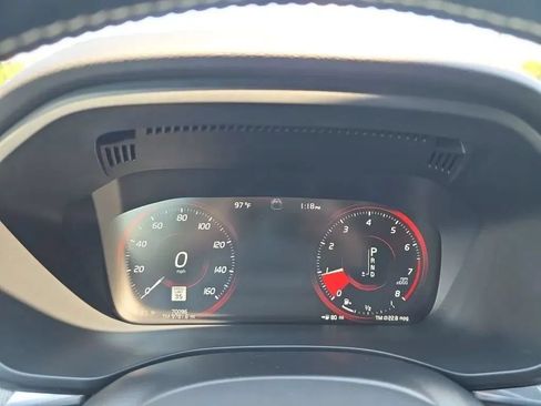 Used 2019 Volvo XC60 T5 R-Design AWD/4WD image 19