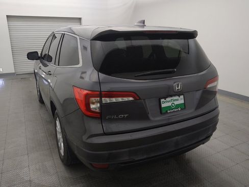 Used 2021 Honda Pilot LX image 6