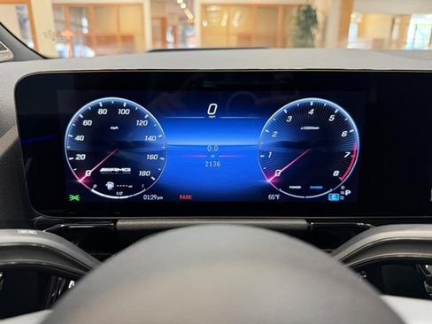 Used 2026 Mercedes-Benz GLA 35 AMG 4MATIC image 18