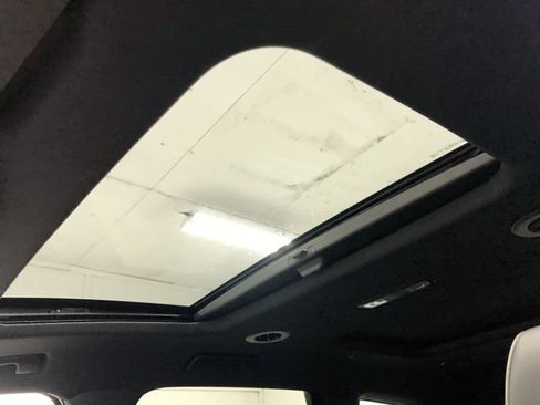 Used 2023 Buick Enclave Avenir w/ Avenir Technology Package FWD image 24