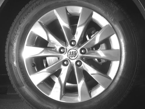 Used 2017 Buick Envision Essence FWD image 50