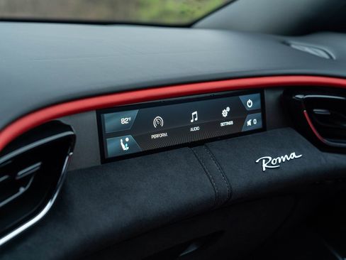 Certified 2022 Ferrari Roma image 43