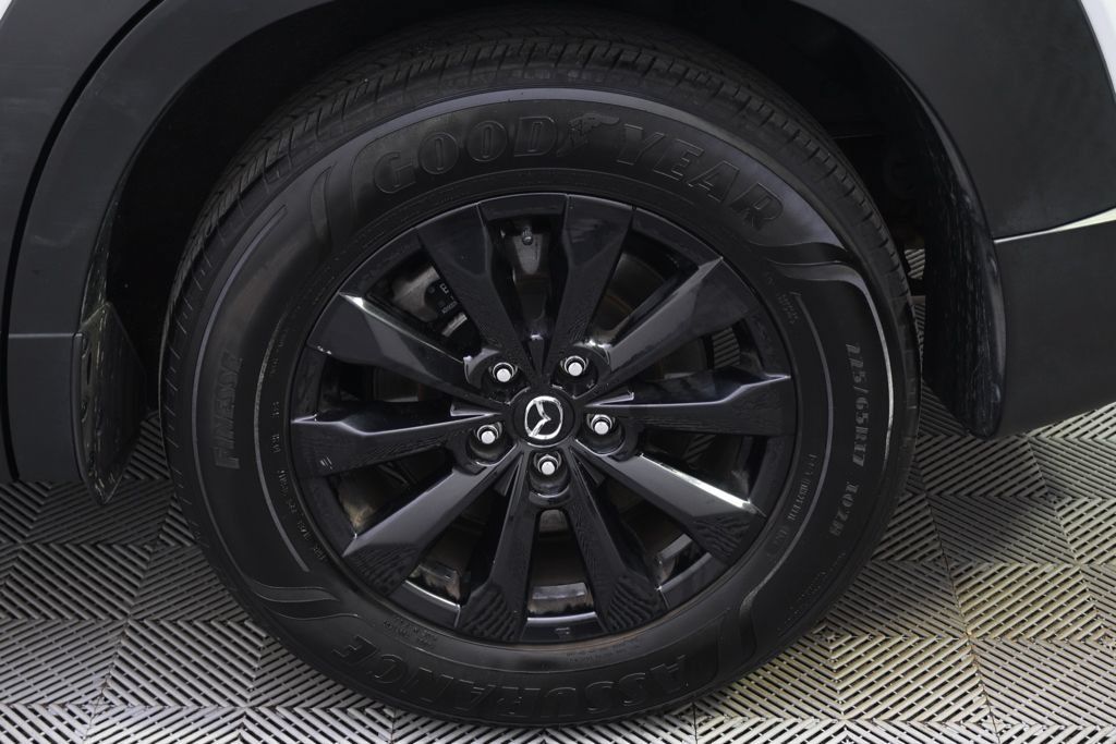 Used 2024 MAZDA CX-50 AWD 2.5 S w/ Accent Package image 14