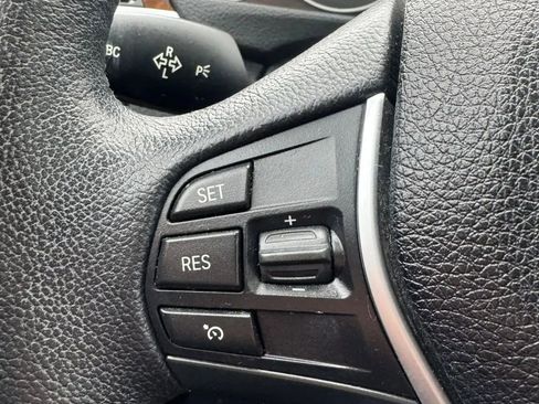 Used 2014 BMW 328i xDrive Sedan AWD/4WD image 12