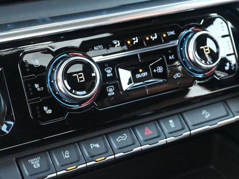 New 2026 GMC Sierra 2500 Denali Ultimate image 27