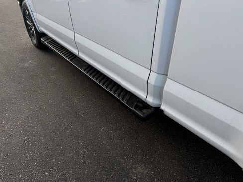 Certified 2019 Ford F150 Lariat w/ Equipment Group 502A Luxury image 39