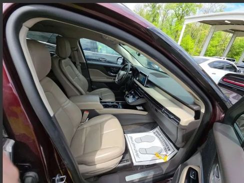Used 2020 Lincoln Corsair AWD w/ Equipment Group 101A image 11