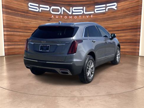 Used 2021 Cadillac XT5 Premium Luxury image 7