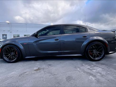 Used 2021 Dodge Charger Scat Pack RWD image 3
