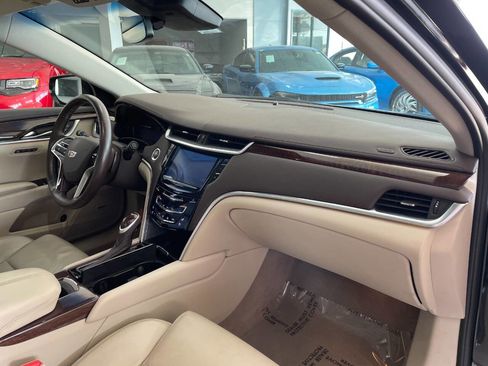 Used 2017 Cadillac XTS Luxury w/ Driver Awareness Package image 31