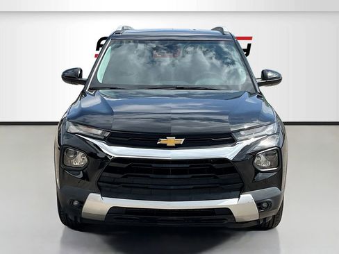 Used 2021 Chevrolet TrailBlazer LT w/ Convenience Package image 2