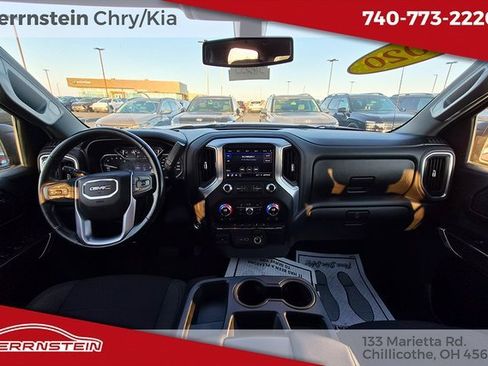 Used 2020 GMC Sierra 1500 SLE w/ SLE Value Package image 6