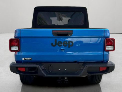 New 2025 Jeep Gladiator Sport AWD/4WD image 5