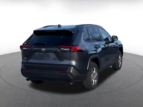 Used 2025 Toyota RAV4 XLE image 12