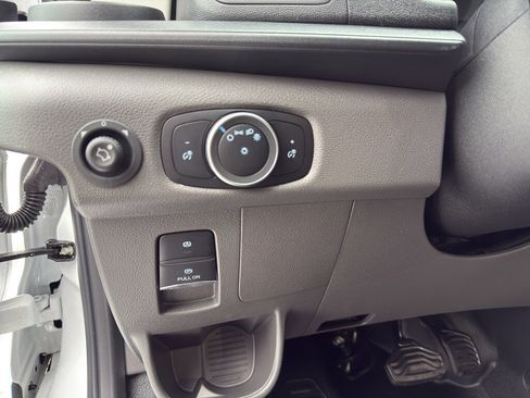 New 2025 Ford Transit 250 Low Roof AWD image 19