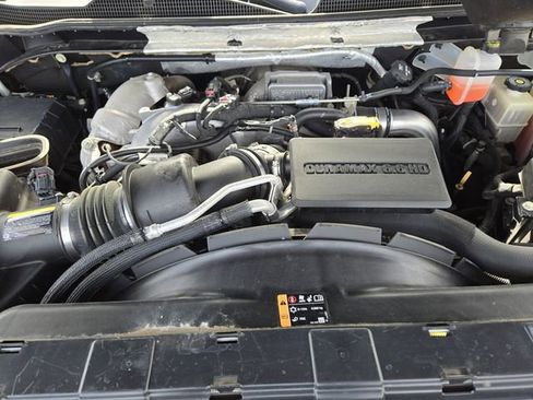 Used 2020 Chevrolet Silverado 2500 LT w/ Texas Edition image 32