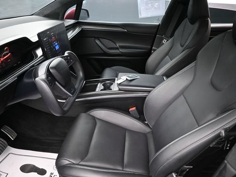 Used 2024 Tesla Model X Plaid AWD/4WD image 21