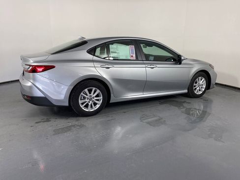 New 2026 Toyota Camry LE image 4