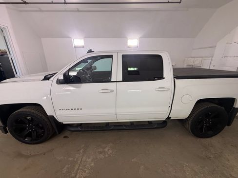 Used 2016 Chevrolet Silverado 1500 LTZ Z71 w/ LTZ Plus Package AWD/4WD image 4