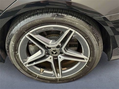 Certified 2022 Mercedes-Benz S 500 4MATIC image 11