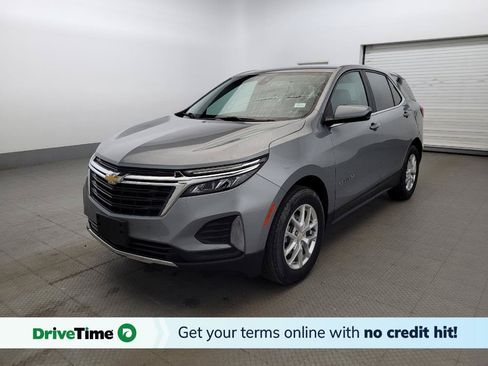 Used 2024 Chevrolet Equinox LT w/ LPO, Floor Liner Package FWD image 1