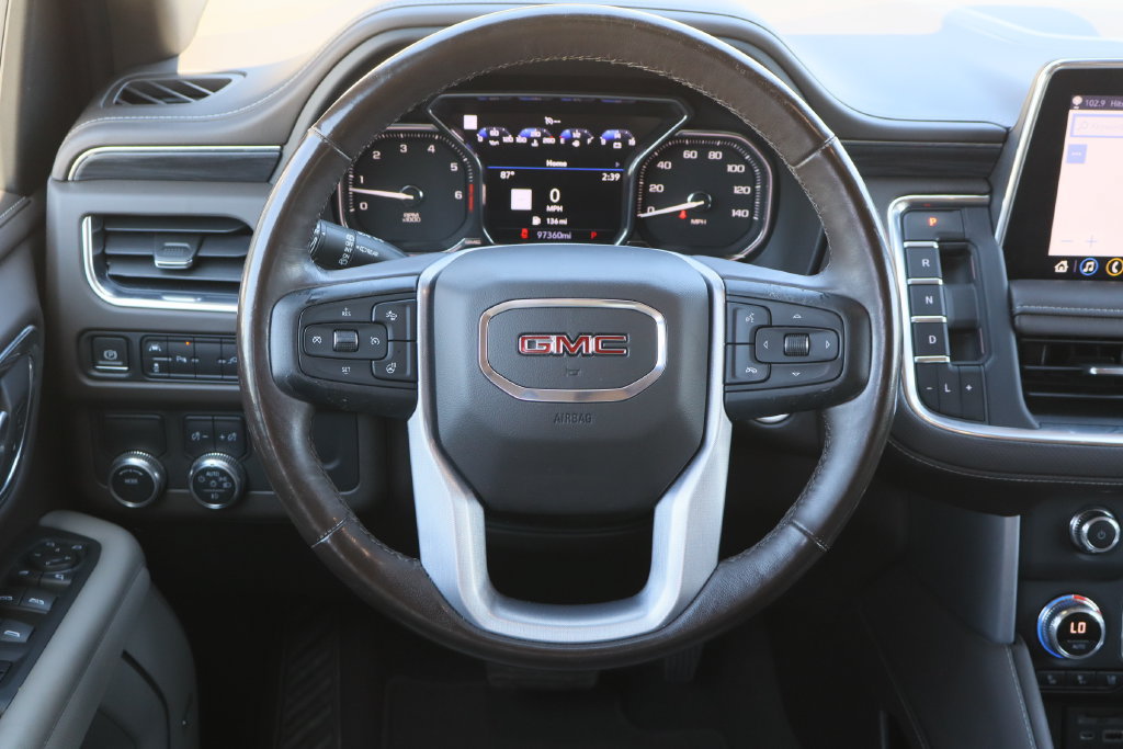 Used 2021 GMC Yukon XL SLT w/ SLT Premium Package RWD image 14
