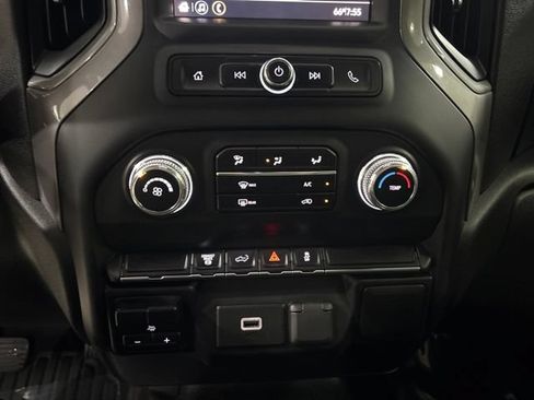 Used 2020 GMC Sierra 3500 4x4 Regular Cab w/ Convenience Package image 25