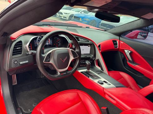 Used 2016 Chevrolet Corvette Z06 w/ 3LZ Preferred Equipment Group image 24