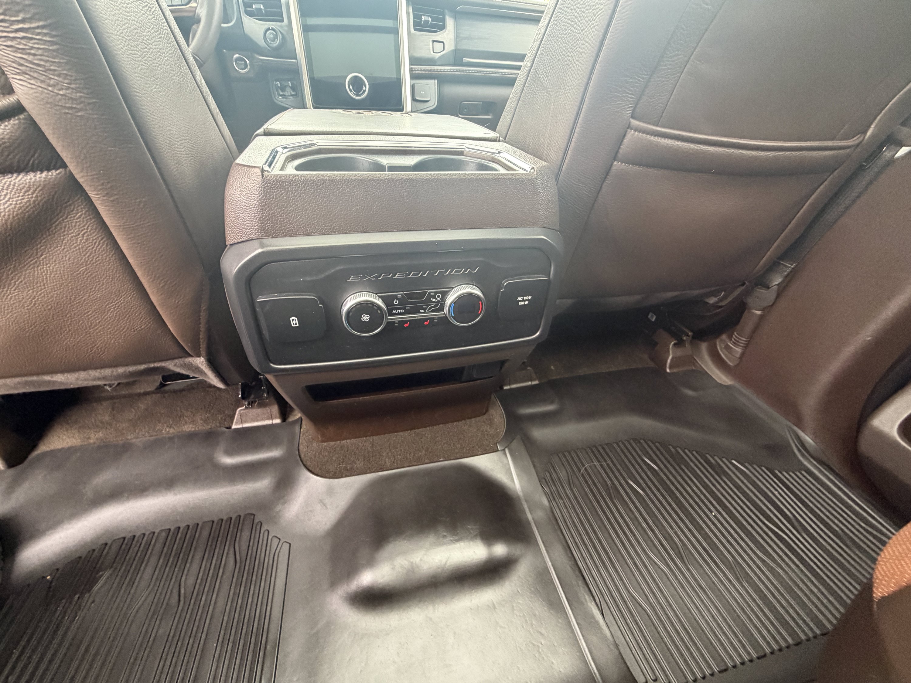Used 2024 Ford Expedition Max King Ranch AWD/4WD image 21