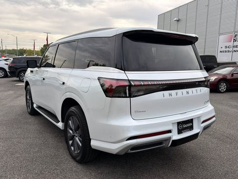 Used 2025 INFINITI QX80 Pure image 5